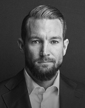 Linus Thörnblad as Self - Höjdhoppare