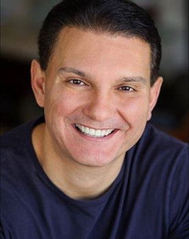 George Papadimatos as Matt