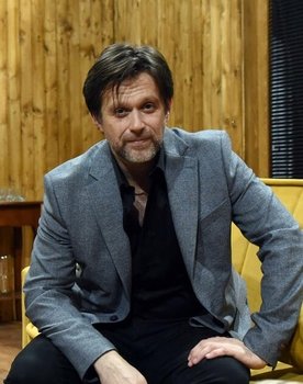 Goran Sušljik as Luka Bog