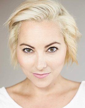 Nicki Burke