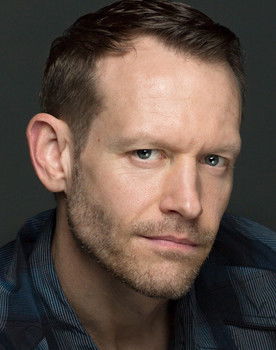 Toby Bornhauser as Stanley (Man in Corvette)