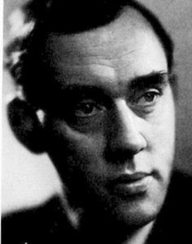 Holger Löwenadler as Knut