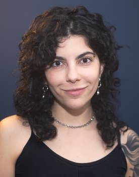 Marina Soares as Isabel