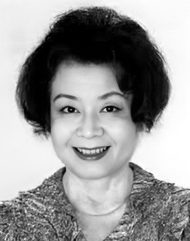Moeko Ezawa