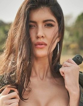 Shanaya Kapoor as 