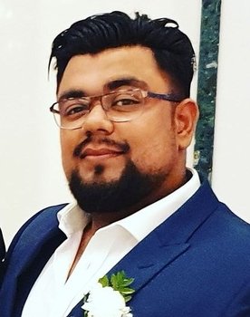 Sufiyaan Anjum as Stunt driver