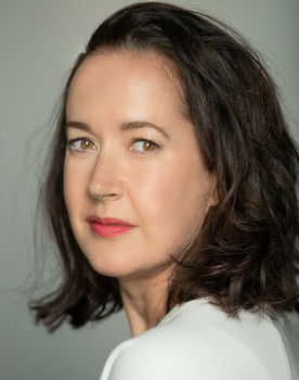 Bel Deliá as Natasha Warner