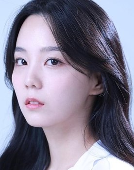 Yeon Si-woo as 'Annie' Jang Yoo-ri