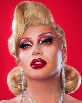 Maxxie LaWow: Drag Super-shero