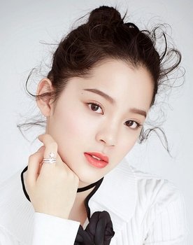 Ouyang Nana as Mi Lan