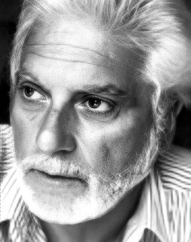 Giuseppe Morabito as Sully