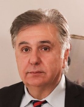 Ieroklis Michaelidis as Uncle Ilias