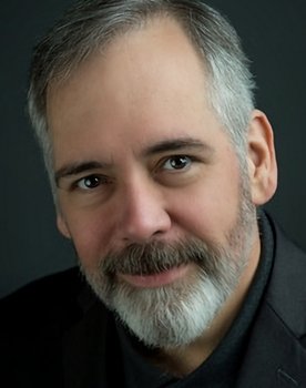 Wes Johnson as Sports Announcer (voice)