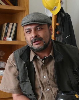 Ricardo Pérez Flores as Self
