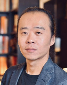 Anatole Yun as David