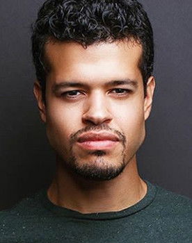 Esteban Carmona as Ben