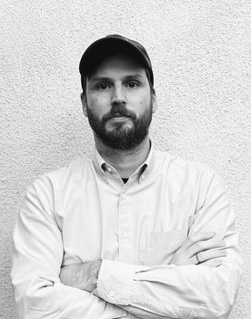 Jett Steiger as Unnamed Figure