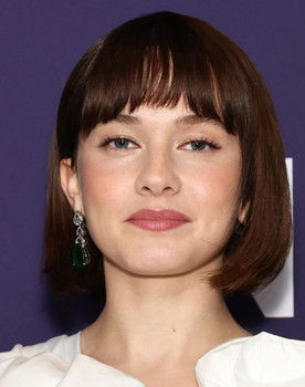 Cailee Spaeny as Ashley