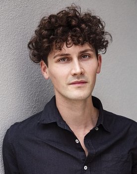 Nicolas Angelosanto as Sawyer