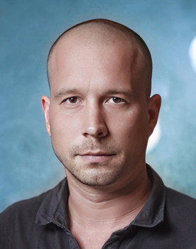 Viktor Szabó as Ditrich Willy