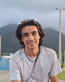 Pedro V.M as Dr Fala Fita