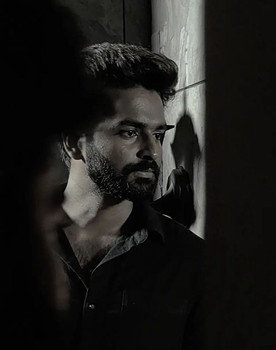 Jayaseelan as Murali