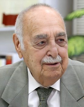 Félix Colozzi as Self (Militant syndicaliste anticolonialiste et Moudjahid)