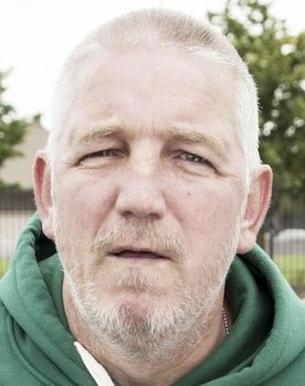 Stephen Clinch as Scully