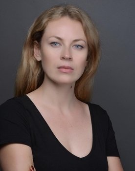 Oksana Skakun as 