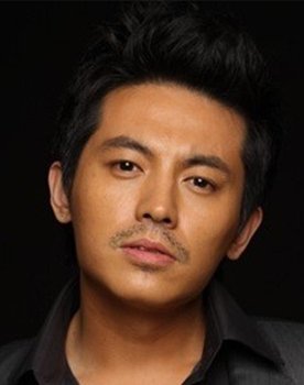 Cui Peng as Xu Shuanglin