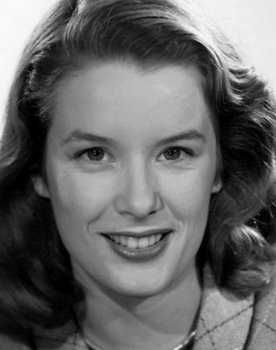 Sally Ann Howes Photo