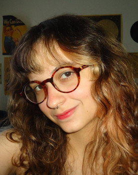 Sophia Mendonça as The Woman