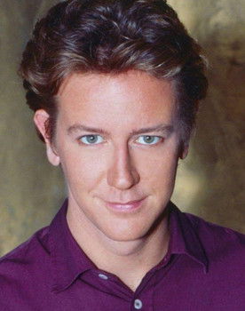 Judge Reinhold as Gerald Hopkins