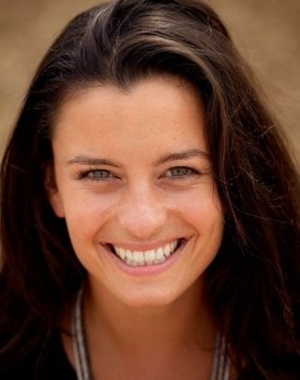 Eva Koreman as Verrader