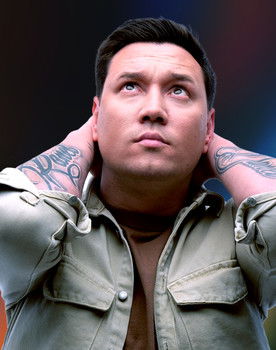 Artur Shamgunov as Self