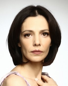 Marilita Lambropoulou as Maria