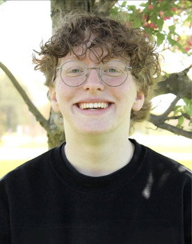 Ethan Soda as Steve