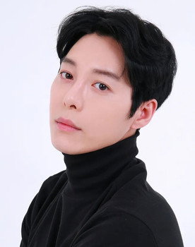 한기웅