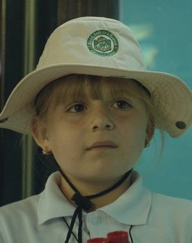 Sarahí González as 