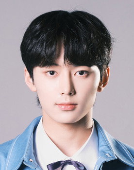 Lin as Contestant / self