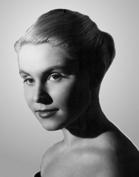 Nadine Basile