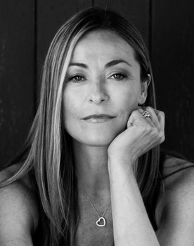 Amanda Donohoe as Trish