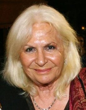 Betty Valassi as Savvas' Wife
