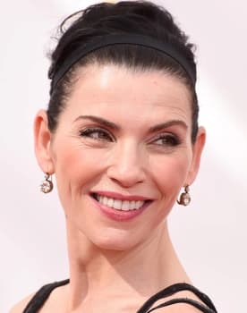 Julianna Margulies as (voice)