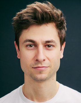 Adam Fontana as Gus