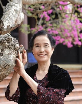 Ngọc Tản as Nanny (credited as Đặng Thị Tản)
