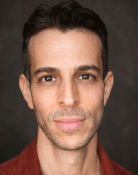 Shai Matheson as Stumblebumpskin (voice)