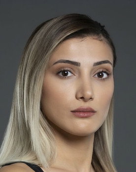 Büşra Yalçın as 