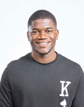 Yimi Vásquez as Miguel