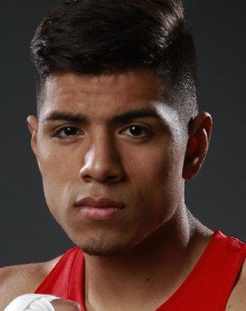 Janibek Alimkhanuly vs. Denzel Bentley